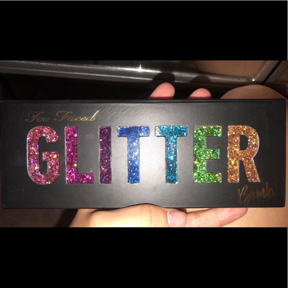 Too Faced ‘Glitter Bomb’ palette.